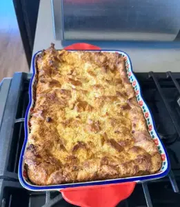 Vanilla Sauce for Bread Pudding Delight: Unleashing Flavorful Bliss 9 Vanilla Custard for Pudding e1707069406236