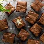 Creamy Banana Fudge Bars
