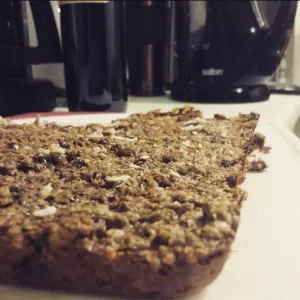 Evaluating the suitability of pure protein bars for diabetes.