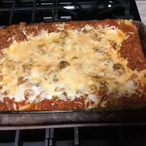  Risks of using foil with lasagna in metal pans