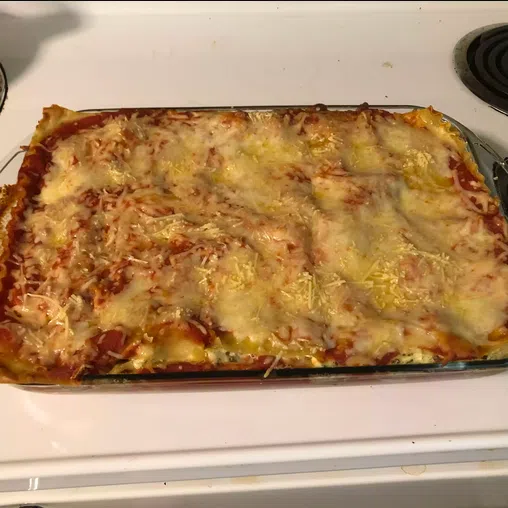 Should you put eggs in lasagna?