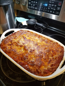 Why do you put eggs in lasagna?